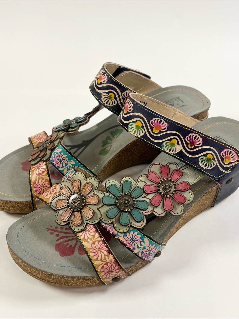Spring Step L' Artiste Womens EUR 37 US 6 Floral Leather Delight Wedge Sandals